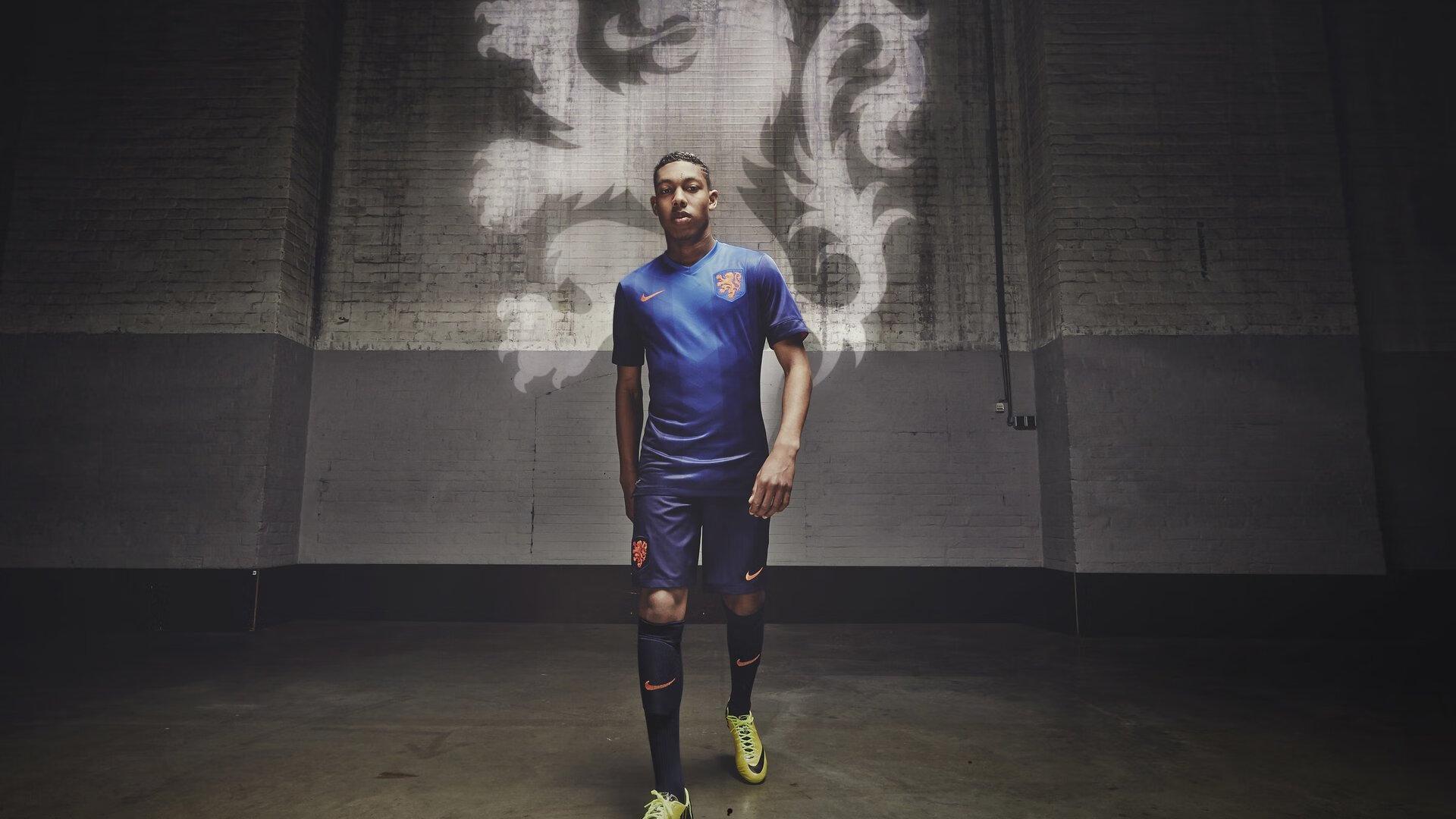 半场互交白卷，卡利亚里与萨索洛陷入僵持战