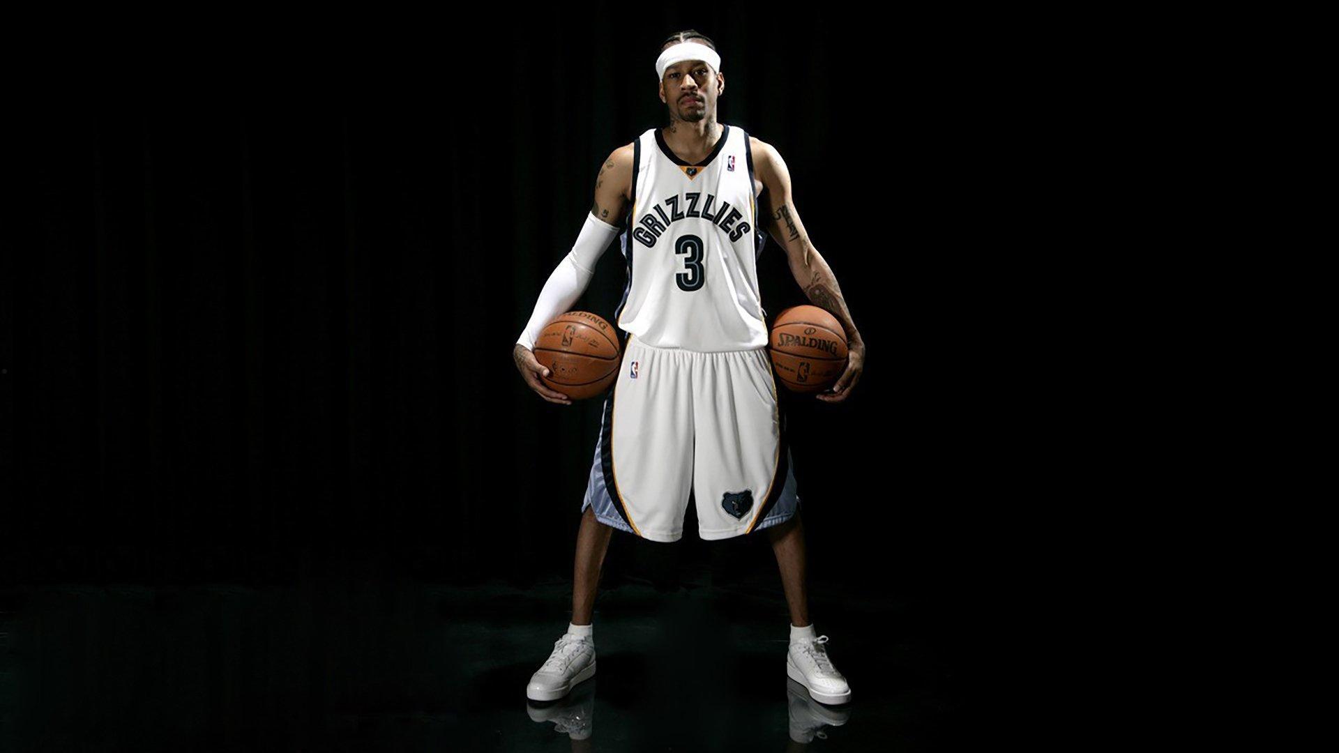 鲁尼直言，曼联环境虽不佳，但拉什福德表现低迷应自省